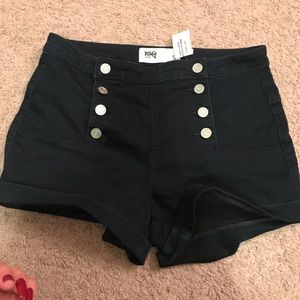 Tilly high waisted short